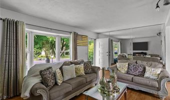 18 La Fazia Dr, Johnston, RI 02919