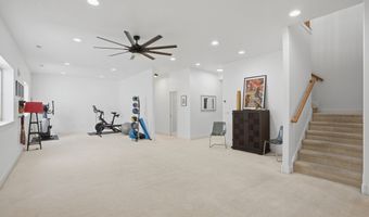223 E 2050 N, Centerville, UT 84014