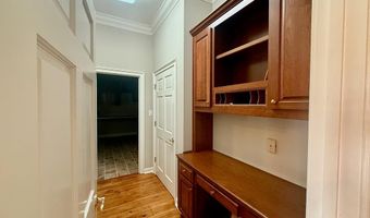 708 Town And Country Dr, Adel, GA 31620