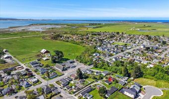 1181 Q St, Arcata, CA 95521
