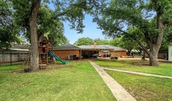 2334 Old Orchard Rd, Abilene, TX 79605
