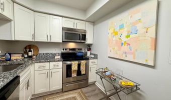 1301 N COURTHOUSE Rd #902, Arlington, VA 22201