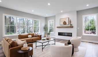 8525 RALEIGH Ave, Annandale, VA 22003