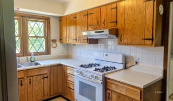 7645 N Blackburn Rd, Athens, OH 45701