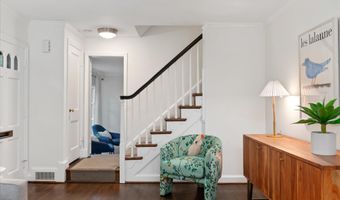 6005 WYNNWOOD Rd, Bethesda, MD 20816