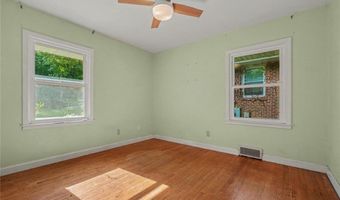 2841 Cloverhurst Dr, Atlanta, GA 30344