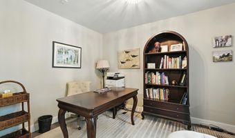 4 Egret Dr, Beaufort, SC 29907