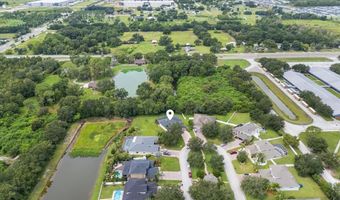 921 CLASSIC VIEW Dr, Auburndale, FL 33823