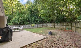 509 Sharon Oaks Ct, Benton, AR 72019