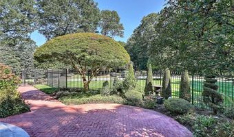 45 Burns Way, East Greenwich, RI 02818
