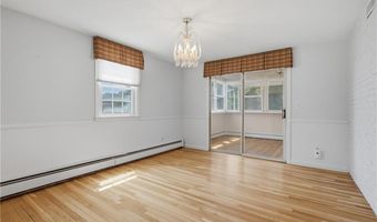 16 Old Simmonsville Rd, Johnston, RI 02919