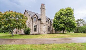 879 N 200 Rd, Baldwin City, KS 66006