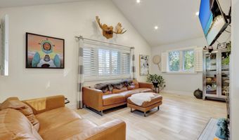 6901 Serenity Dr, Anchorage, AK 99502