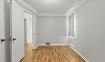 7210 Buckingham Ave, Allen Park, MI 48101