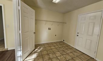 6335 Kimbrough Blvd, Biloxi, MS 39532