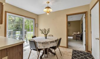 25 Fifth Ave, Amherst, NY 14221