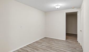 5133 RED FOX Dr, Annandale, VA 22003