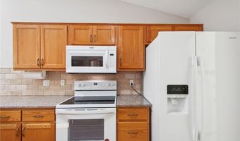 14208 Heritage Ln, Apple Valley, MN 55124