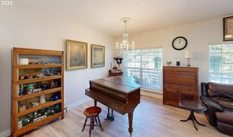 861 JODEE Ln, Brookings, OR 97415