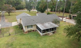 274 Doublegate Dr N, Albany, GA 31721
