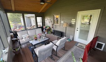 1105 Benton St, Albany, MO 64402