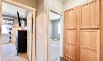 1480 Shadow Ln, Fernley, NV 89408