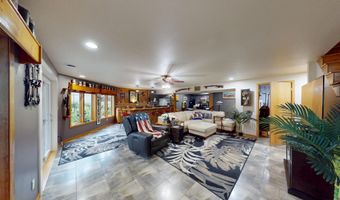 1906 Greenwood Dr, Albert Lea, MN 56007