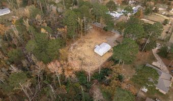 516 Crouch Rd, Benton, LA 71006