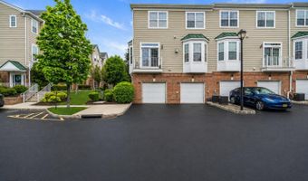 1002 Cunningham Ct, Belleville, NJ 07109