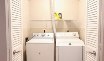 3436 HOLLY Rd, Annandale, VA 22003