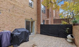 661 N ARMISTEAD St, Alexandria, VA 22312