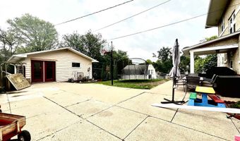 906 Locust St, Atlantic, IA 50022