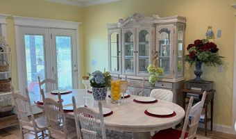 228 Zoarbella Dr, Baxley, GA 31513