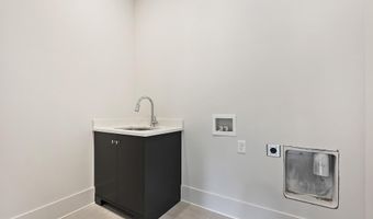 1523 Tippah Ave, Charlotte, NC 28205