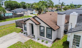 92 W 13TH St, Atlantic Beach, FL 32233