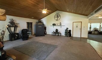 22 E Rich Ln, Blackfoot, ID 83221