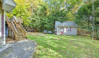 42 Lee Dr, Albion, ME 04910