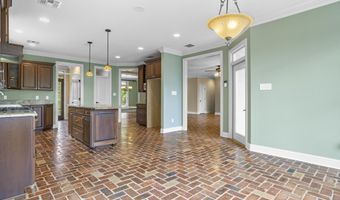 10051 Cain Rd, Bay St. Louis, MS 39520