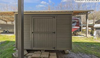 195 Finch Way, West Jefferson, NC 28694
