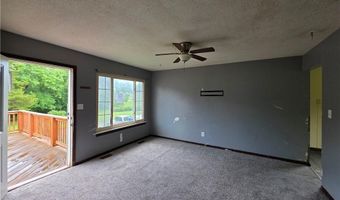 1421 S 6th St, Atchison, KS 66002