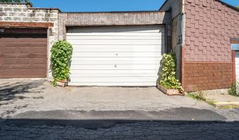 128 Hamilton St, Albany, NY 12207