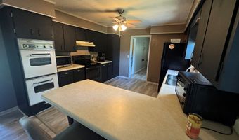 105 Able St, Big Sandy, TN 38221