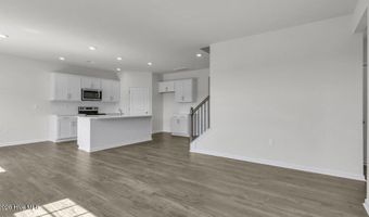 707 Lazy Elm Ln, Aberdeen, NC 28315