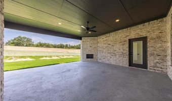 808 Dog Wood Rd, Weatherford, TX 76085