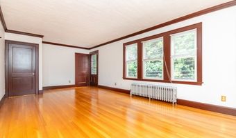 8-10 Kenrick St, Boston, MA 02135