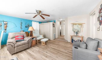 611 S IRONSTONE Dr 611, Apache Junction, AZ 85119