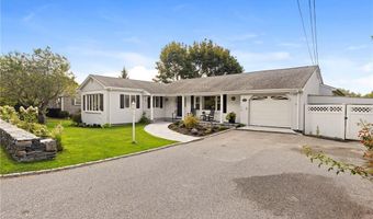 331 Third Beach Rd, Middletown, RI 02842