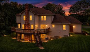 1661 Kensington Dr, Algonquin, IL 60102