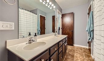 15817 Gooseberry Way, Apple Valley, MN 55124