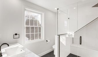 10 Greenwood Ave, Darien, CT 06820